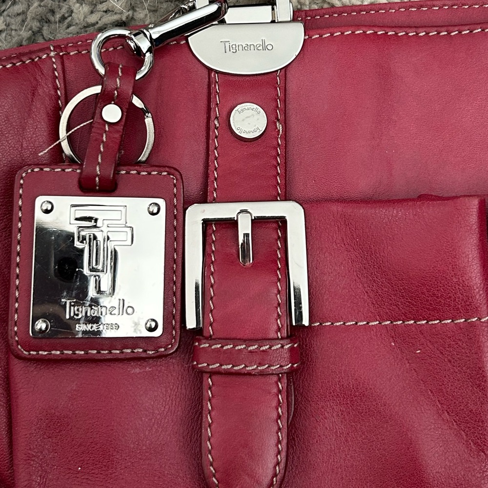 Tignanello Leather Y2K Red Shoulder Bag w Silver Accent Buckle Pockets Stunning - Picture 11 of 14